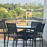 Penthouse, Sea View, Tennis, Swimming Pools, 3' Foot Golf شقة *