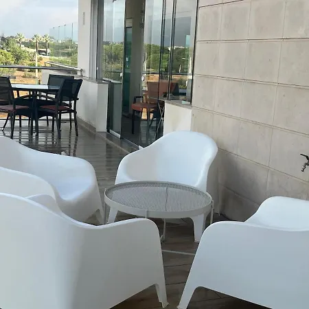 Penthouse, Sea View, Tennis, Swimming Pools, 3' Foot Golf Apartment