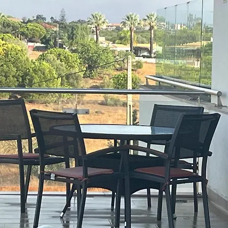 Penthouse, Sea View, Tennis, Swimming Pools, 3' Foot Golf Apartment *
