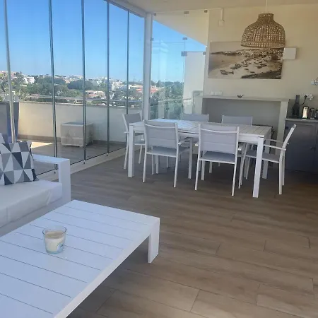 شقة Penthouse, Sea View, Tennis, Swimming Pools, 3' Foot Golf *