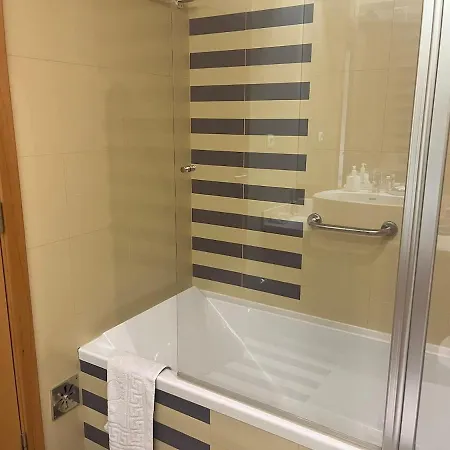 Penthouse, Sea View, Tennis, Swimming Pools, 3' Foot Golf Apartment