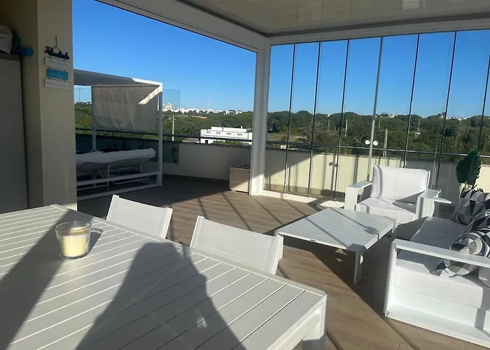 Penthouse, Sea View, Tennis, Swimming Pools, 3' Foot Golf Lägenhet Olhos de Agua (Albufeira)